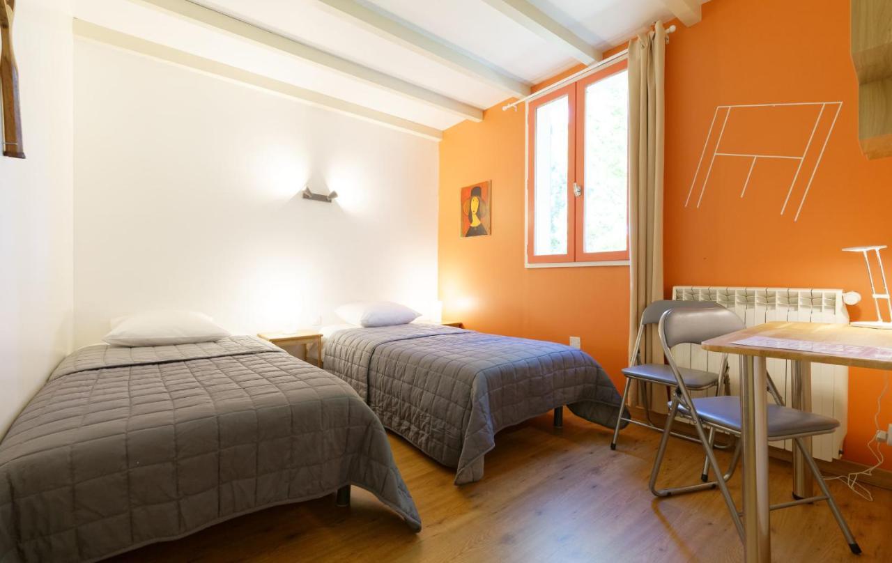 Chambre d'hôtes de charme à la Maison Bleue Savignac-Mona Esterno foto